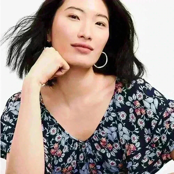 Loft Floral Lacy Ruffle Sleeve Top - Picture 8 of 8